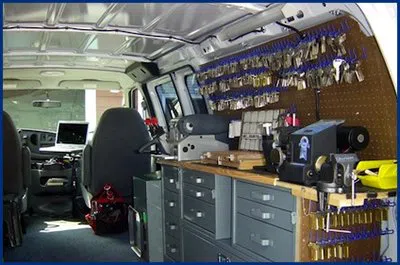 Advantage Locksmith Store Bridgeview, IL 708-303-9355 - 2-mobile-locksmith